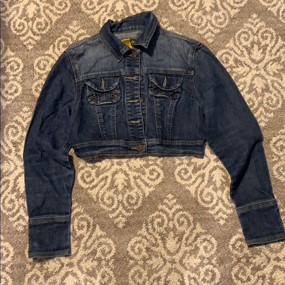 Cropped jean jacket